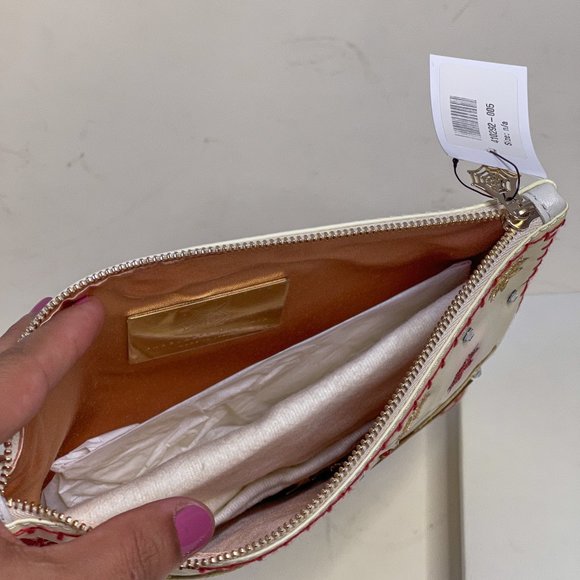 Charlotte Olympia Rudolph Applique Clutch Bag in White Patent Leather NWT FLAWED - Picture 5 of 7